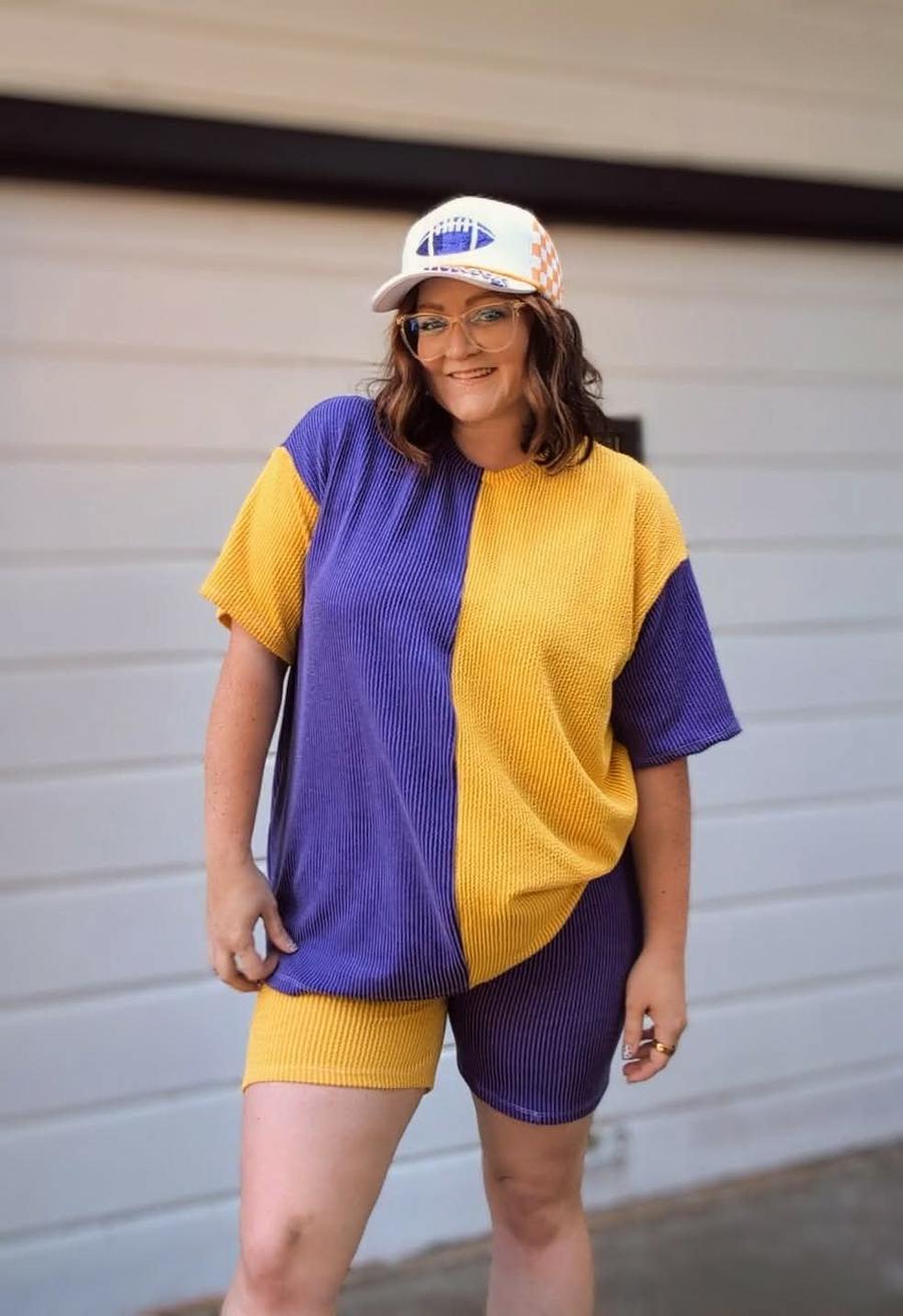 Adult easy (oversized tee), photo 1 of 3
